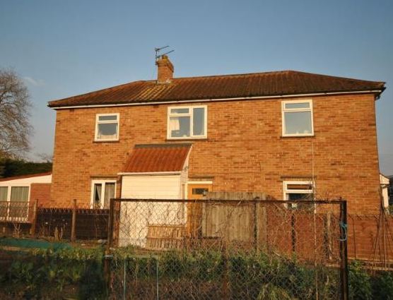 3 bedrooms Detached House for sale