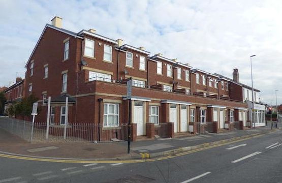 3 bedrooms New Home Apartment / Flat for rent