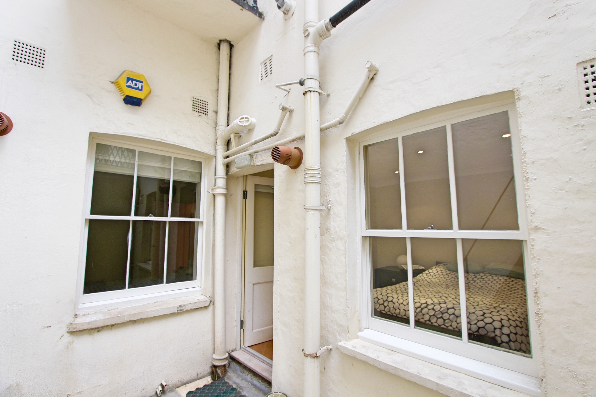 Image2