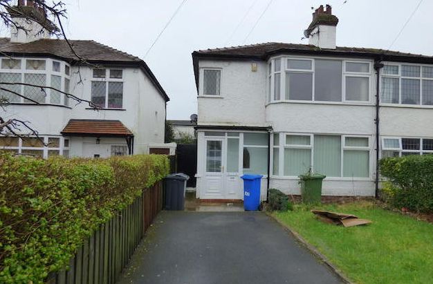 3 bedrooms Semi-Detached House for rent