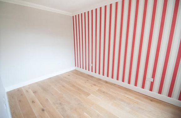 8 bedrooms Semi-Detached House for rent