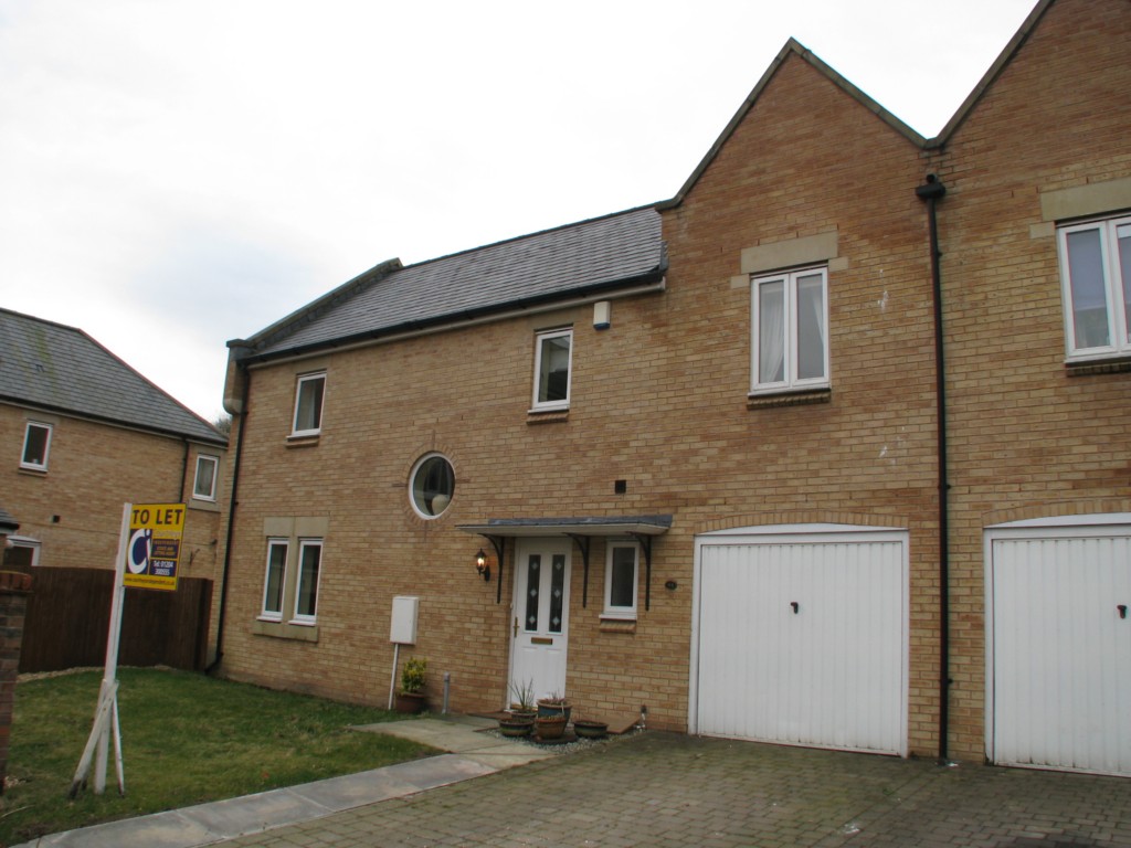 4 bedrooms House for rent